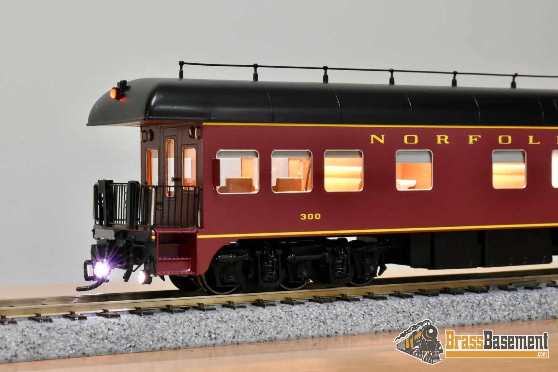 HO Brass - NBL N&W Norfolk & Western Business car #300 Version 5a FP Maroon - NEW Passenger