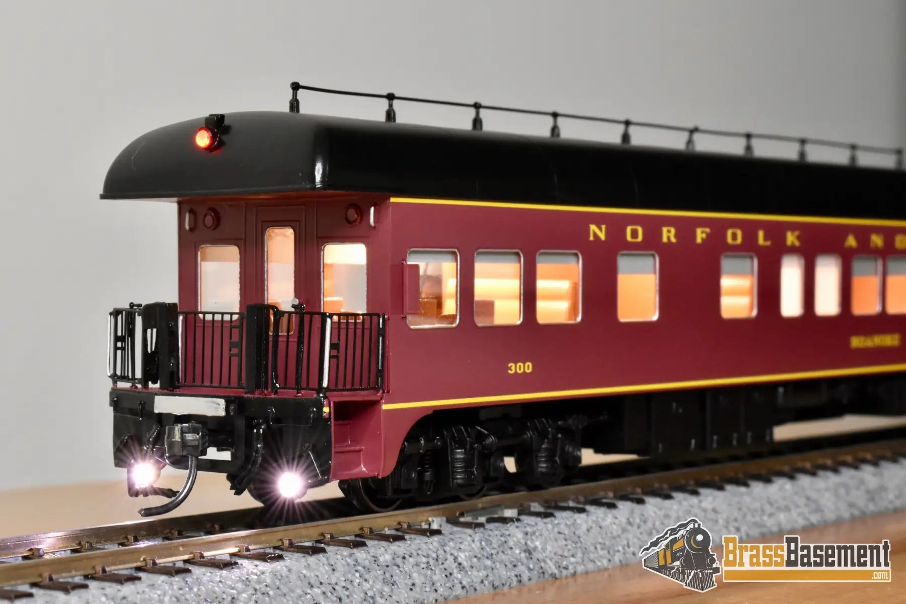 HO Brass - NBL N&W Norfolk & Western Business car #300 Version 5a FP Maroon - NEW Passenger