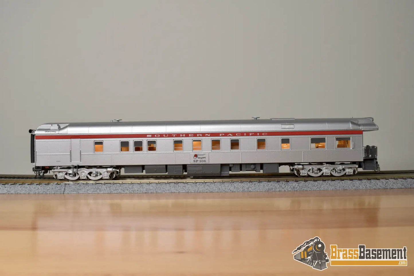 Ho Brass - Nbl Sp Business Car #106 ’Oregon’ 1982 - 1996 Era Version 1F Fp Silver / Scarlet