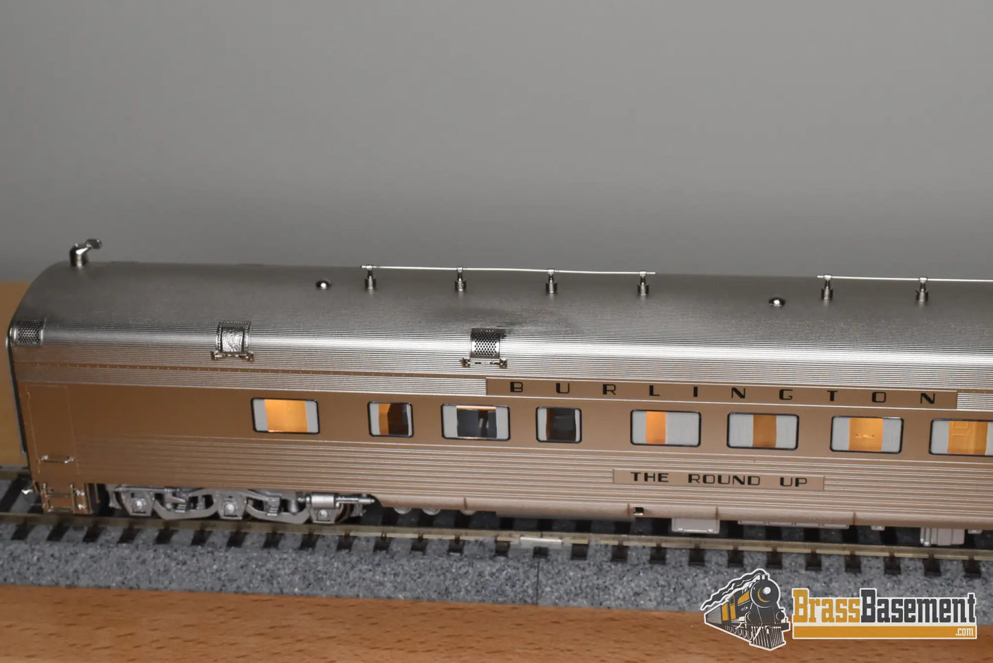 HO Brass - North Bank Line NBL CB&Q Burlington ’The Round Up’ - Mint Passenger