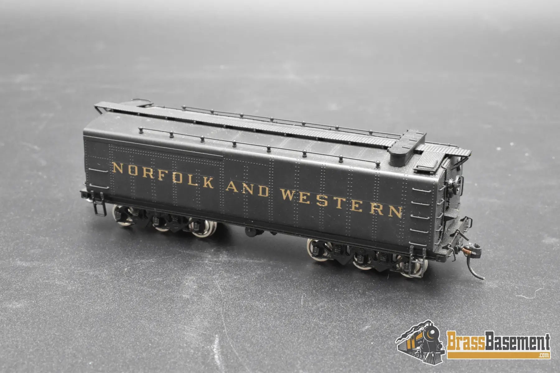 HO Brass – NWSL NWAX72 N&W Auxiliary Tender w/ Lewis T-27 Trucks – Painted Black – Japan – Mint Freight