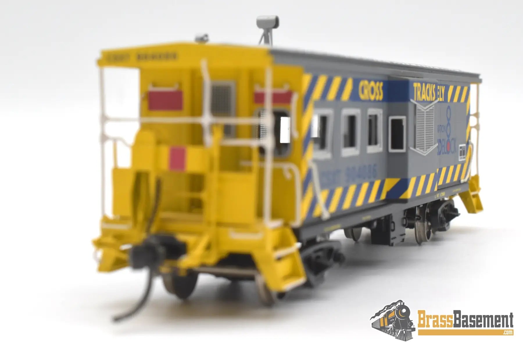 Ho Brass - Omi 087030021.3 Csx C-27A Caboose Operation Lifesaver Red Block