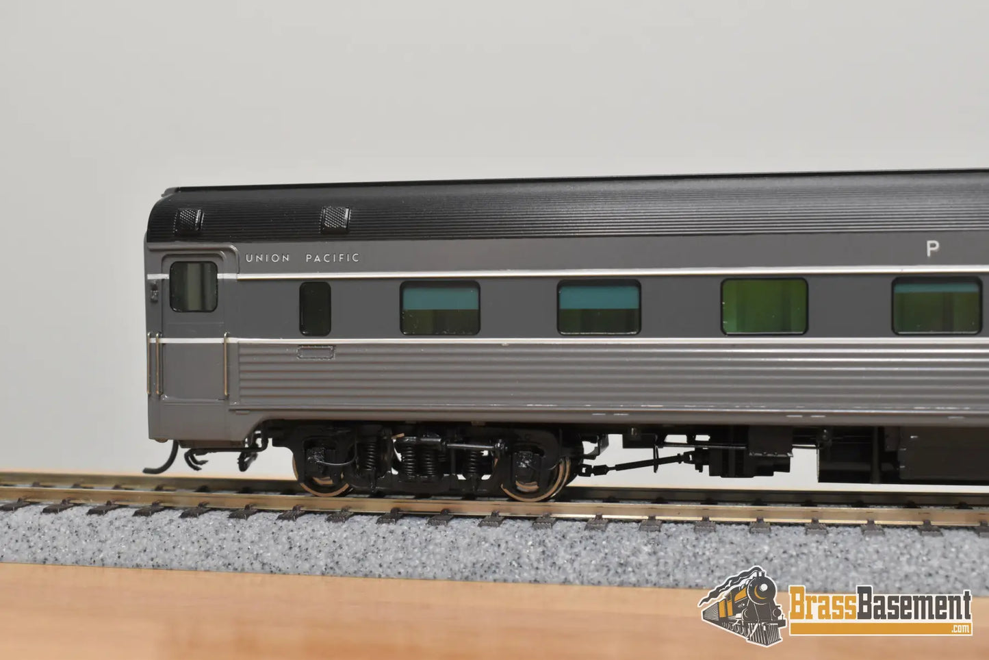 HO Brass - OMI 087040007.4 Union Pacific ‘Pacific Beach’ 10-6 Budd Sleeper - F/P 2-Tone Gray Passenger