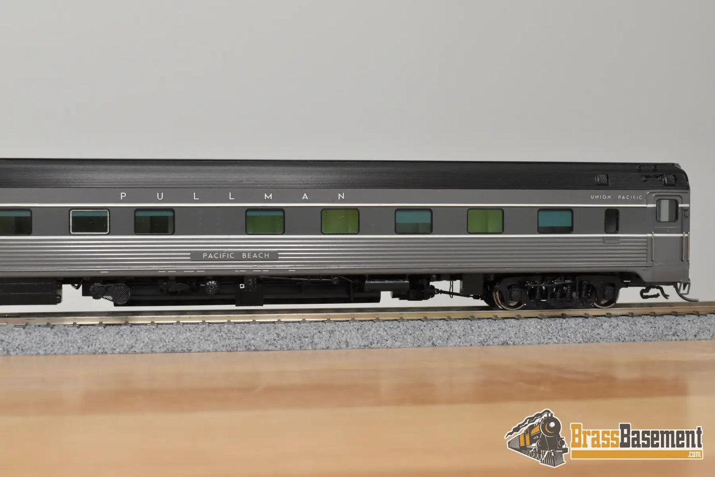 HO Brass - OMI 087040007.4 Union Pacific ‘Pacific Beach’ 10-6 Budd Sleeper - F/P 2-Tone Gray Passenger