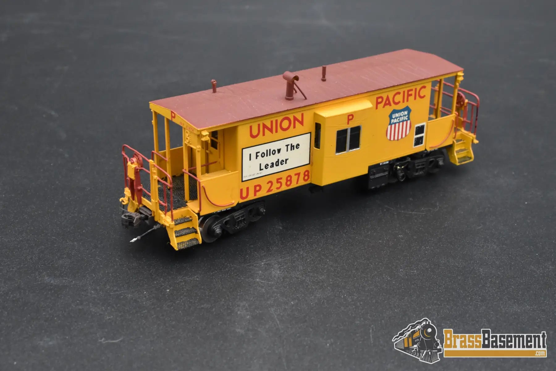 HO Brass – OMI 1133 UP CA-11M Caboose #25878 “I Follow the Leader” – FP – Ajin – Mint Caboose