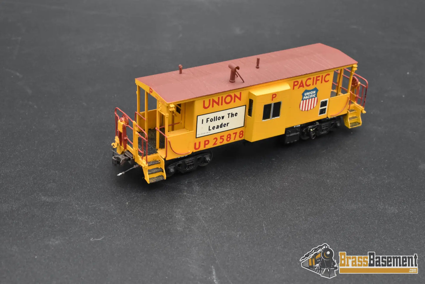 HO Brass – OMI 1133 UP CA-11M Caboose #25878 “I Follow the Leader” – FP – Ajin – Mint Caboose
