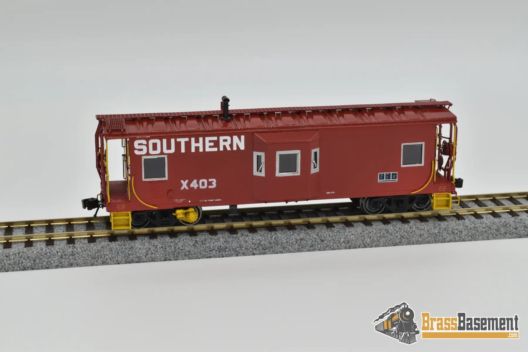 Ho Brass - Omi 1230.1 Southern Srr Steel Bay Window Caboose Mint