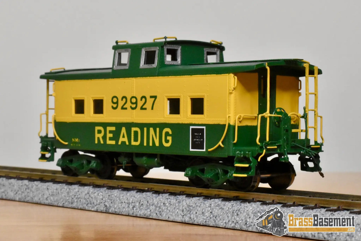 HO Brass - OMI 1248.2 Reading ’NMi’ Steel Caboose #92927 - CPOMI Green Yellow - Caboose