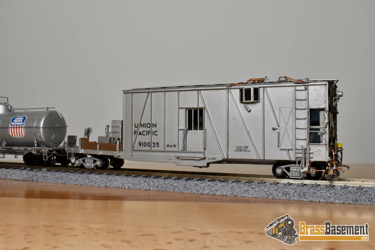 HO Brass - OMI 1304 Union Pacific UP Weed Sprayer #903128 w/ Tank Cars - C/P Freight