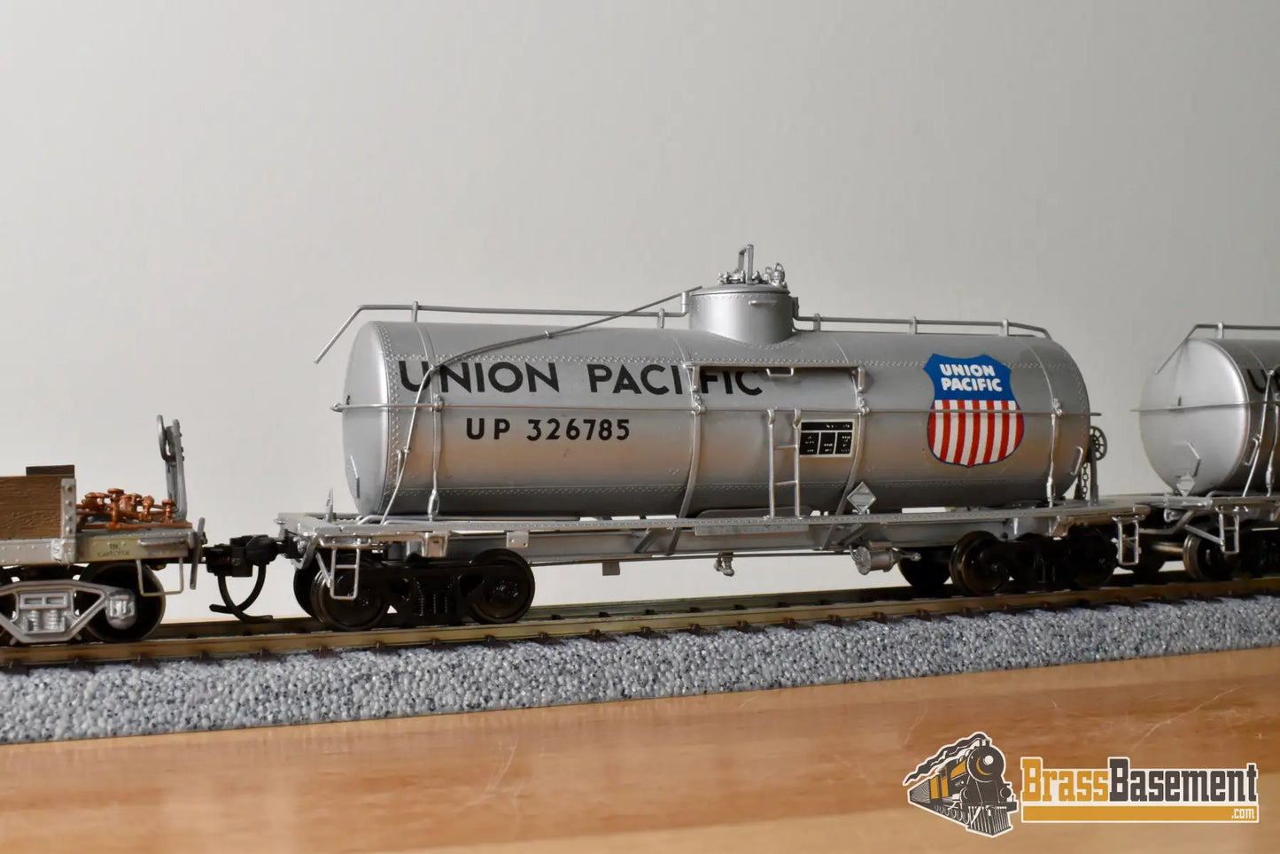 HO Brass - OMI 1304 Union Pacific UP Weed Sprayer #903128 w/ Tank Cars - C/P Freight