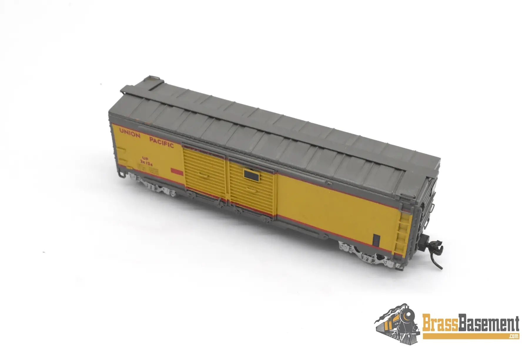 HO Brass - OMI 1338 Union Pacific UP B-50-25 Express Boxcar #24134 - C/P Late Appearance Passenger