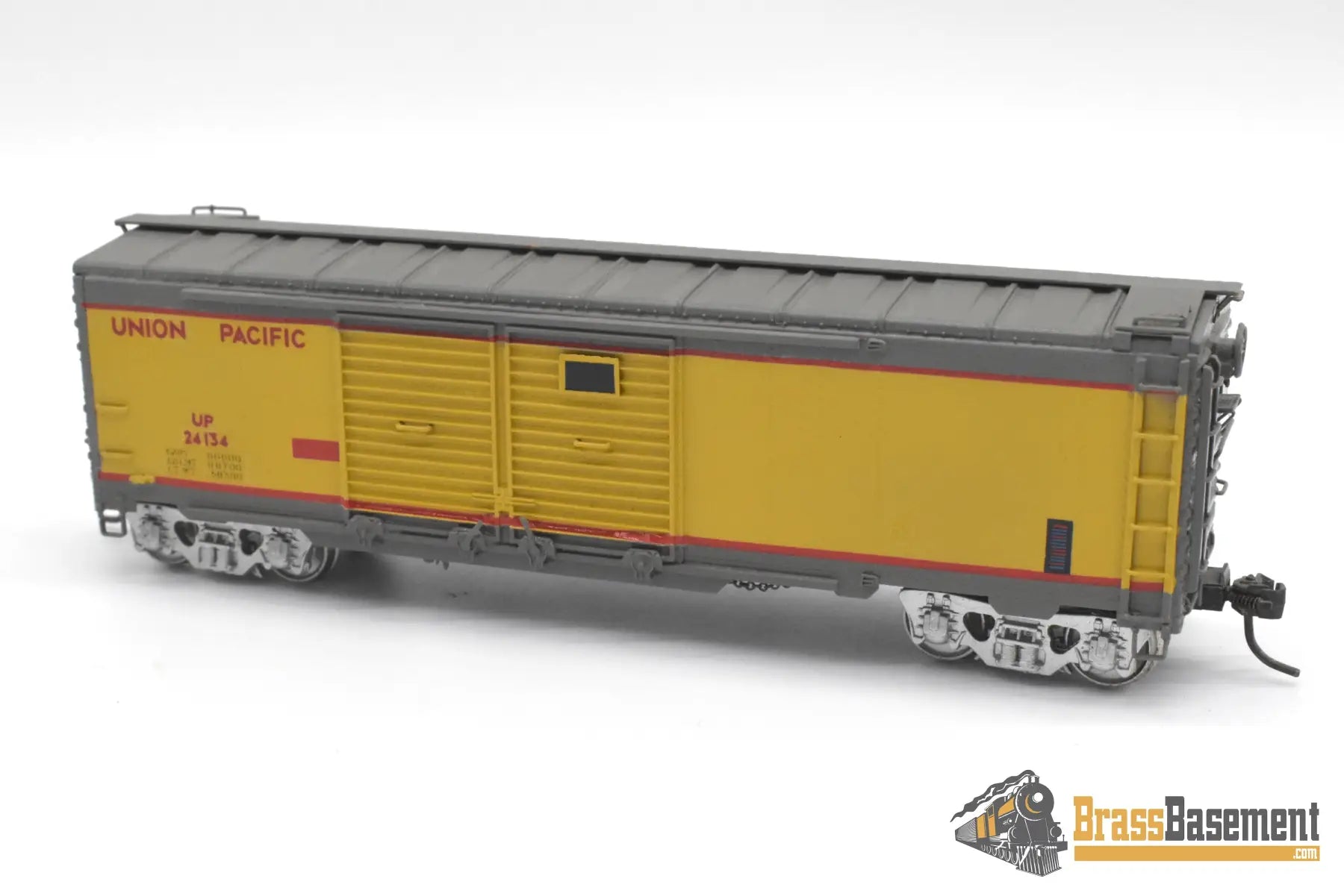 HO Brass - OMI 1338 Union Pacific UP B-50-25 Express Boxcar #24134 - C/P Late Appearance Passenger