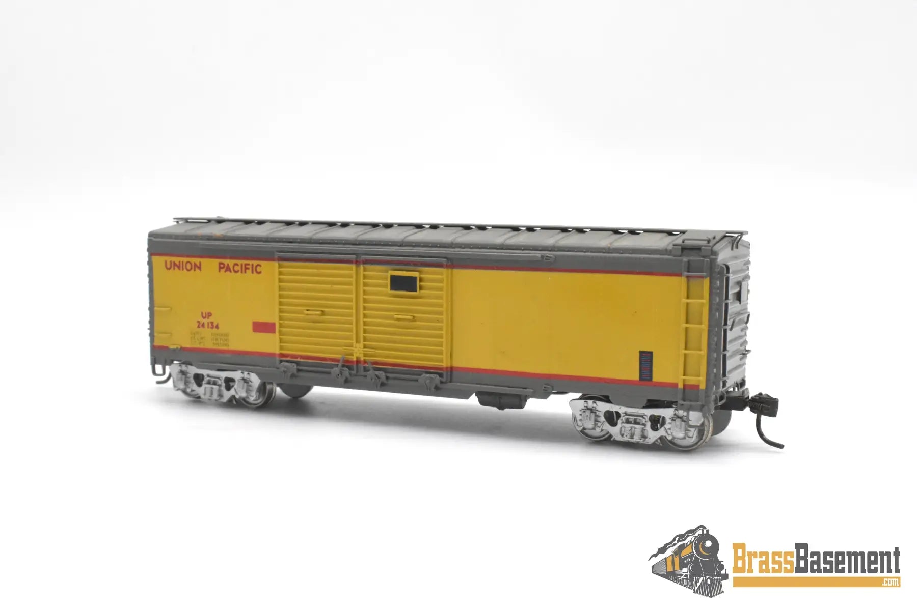 HO Brass - OMI 1338 Union Pacific UP B-50-25 Express Boxcar #24134 - C/P Late Appearance Passenger
