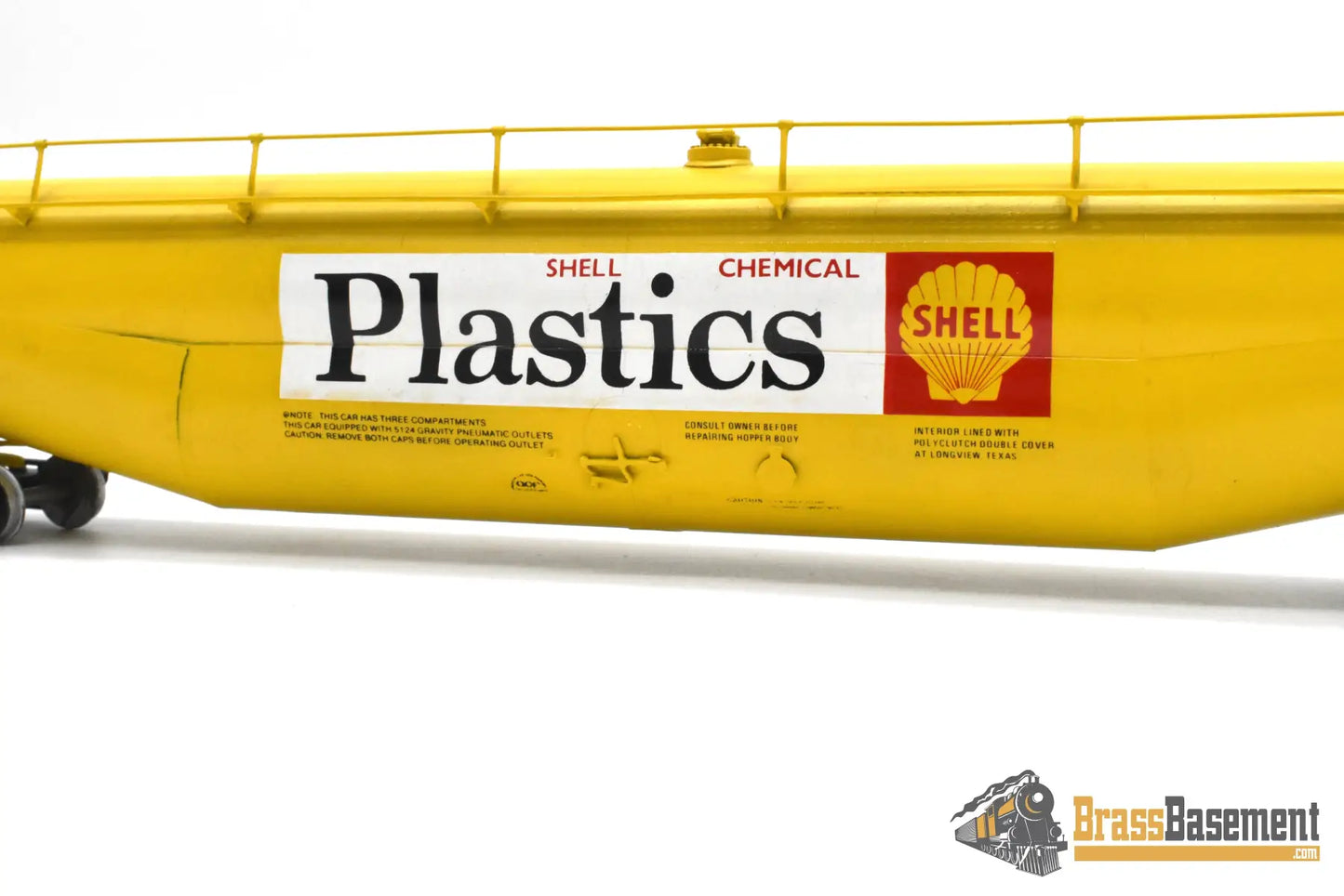 HO Brass – OMI 1352 UTLX Union Tank Car 89’ Jumbo Tank Car – Shell Plastics – Yellow Freight