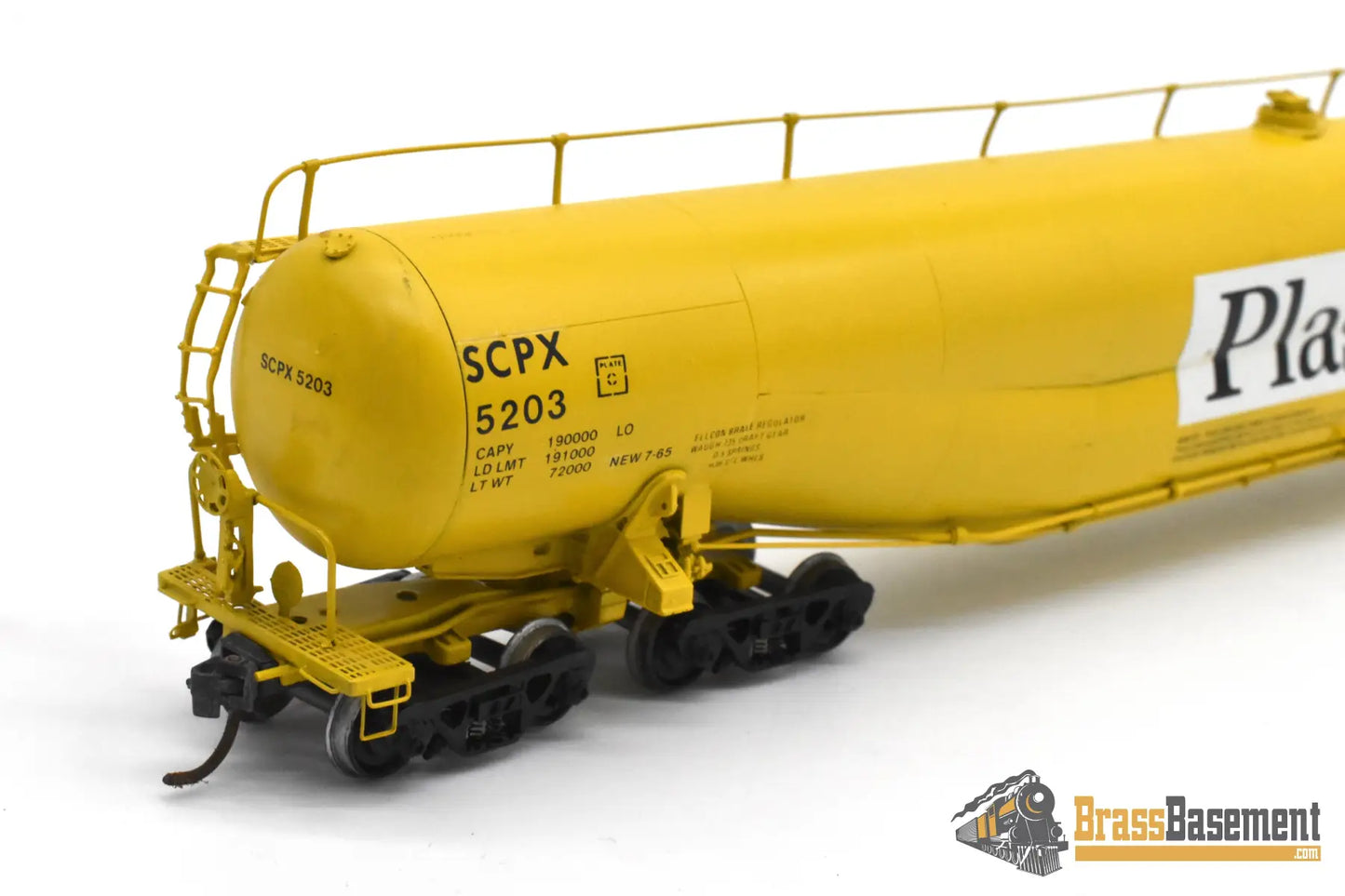 HO Brass – OMI 1352 UTLX Union Tank Car 89’ Jumbo Tank Car – Shell Plastics – Yellow Freight