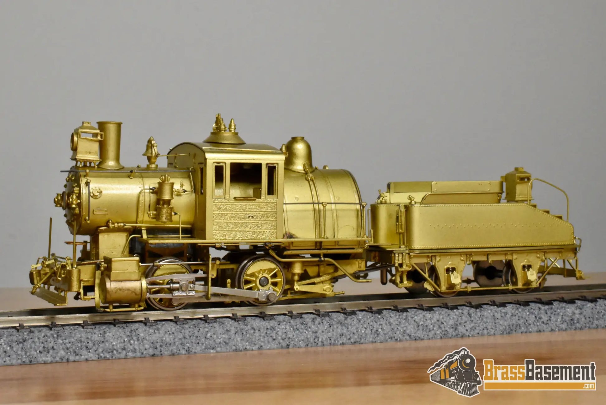 HO Brass - OMI 1511 Philadelphia & Reading P&R 0-4-0 CamelBack - Unpainted - NIB - Steam