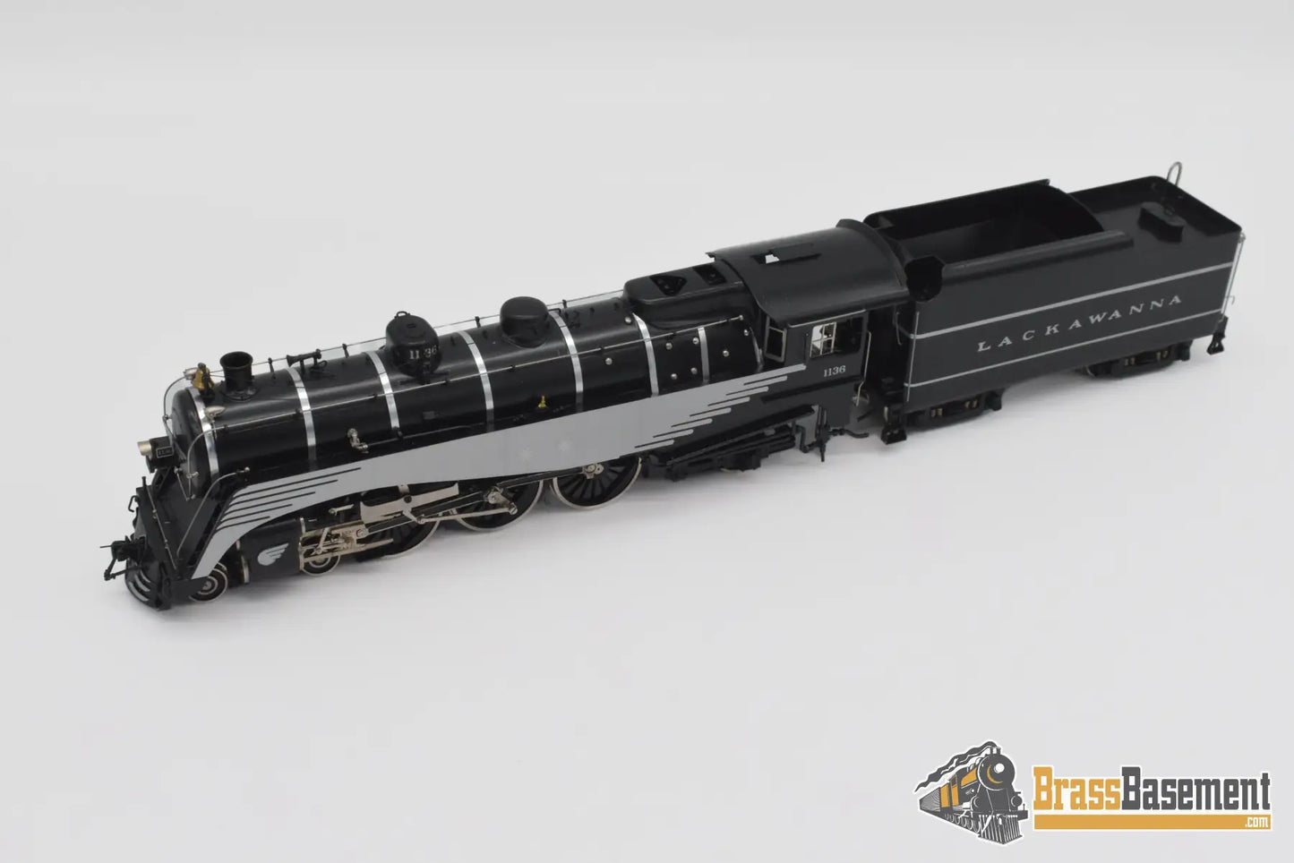 Ho Brass - Omi 1537.1 Dl&W Delaware Lackawanna & Western N-12A 4-6-2 Streamlined #1136 Black/Chrome