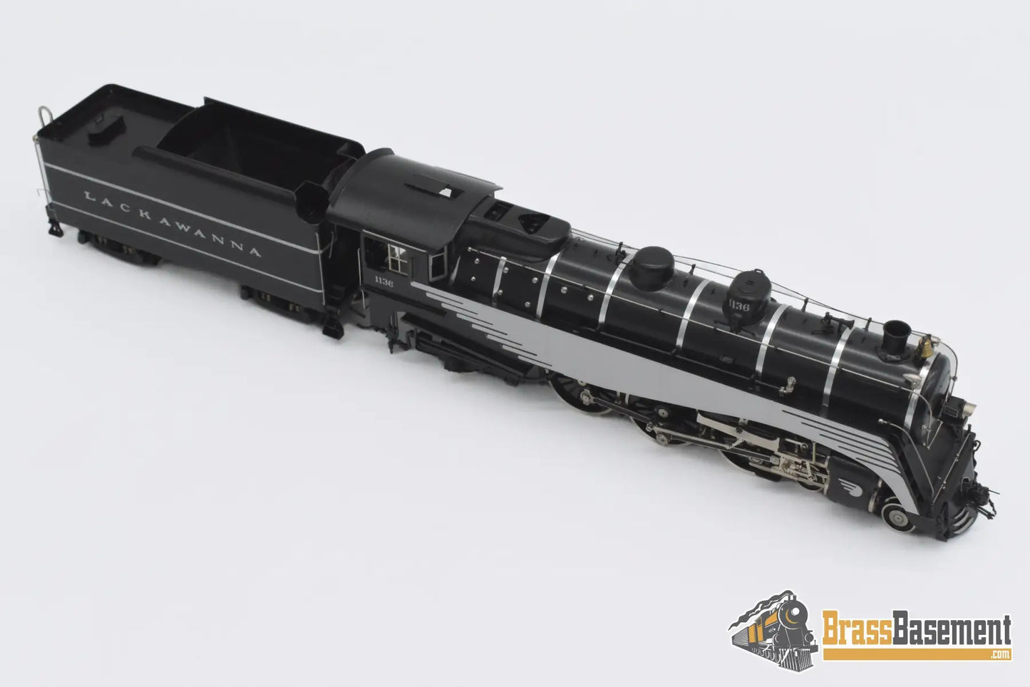 Ho Brass - Omi 1537.1 Dl&W Delaware Lackawanna & Western N-12A 4-6-2 Streamlined #1136 Black/Chrome