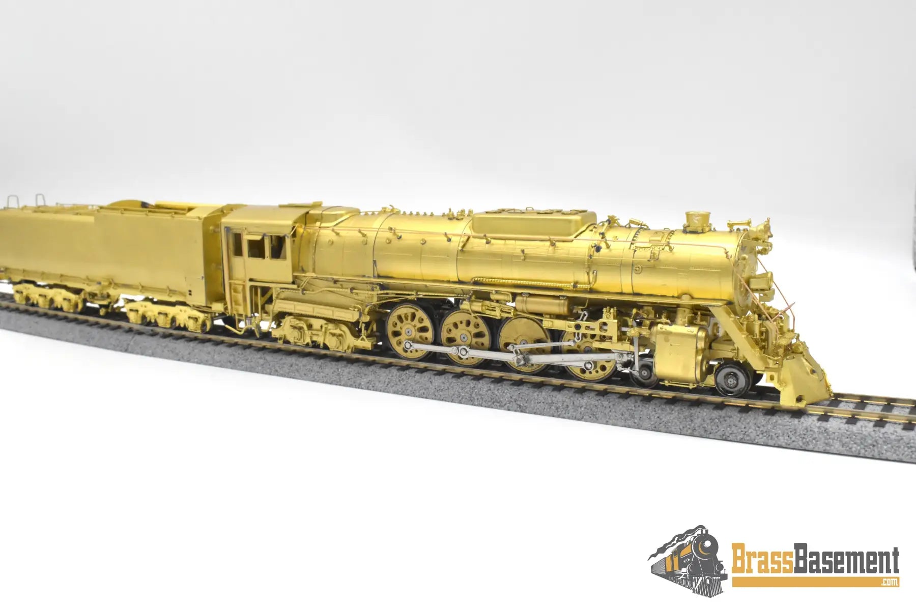 HO Brass - OMI 1577 Milwaukee Road ’S3’ 4-8-4 Northern Square Boiler Front Coal Tender - Unpainted Steam
