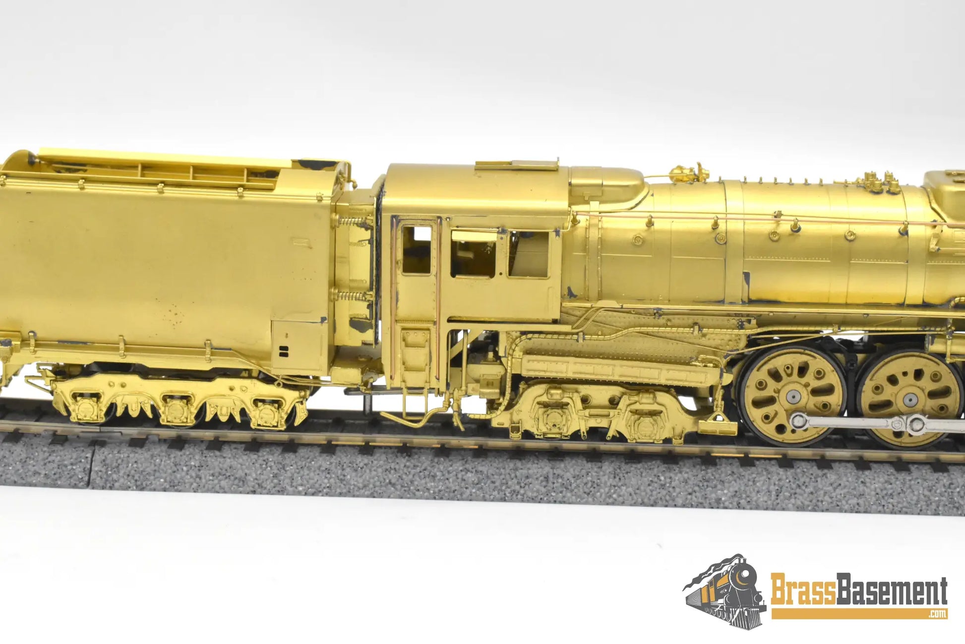 HO Brass - OMI 1577 Milwaukee Road ’S3’ 4-8-4 Northern Square Boiler Front Coal Tender - Unpainted Steam