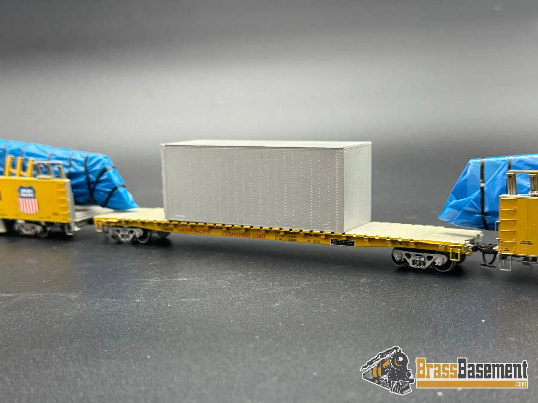 HO Brass - OMI 3005 Union Pacific UP DC-10 Wing Gondola Set w/ Idler Flat Car - Custom Paint Freight