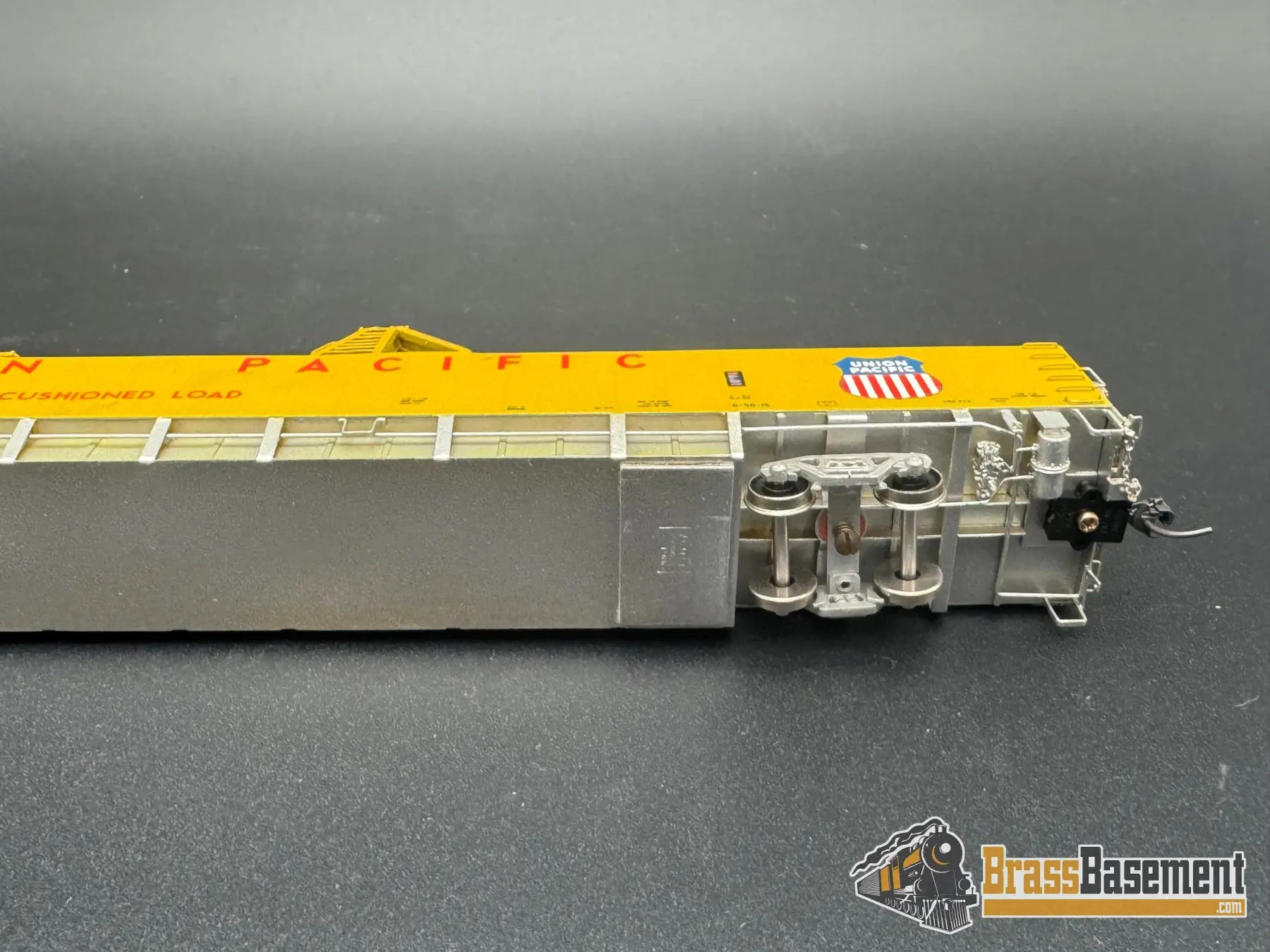 HO Brass - OMI 3005 Union Pacific UP DC-10 Wing Gondola Set w/ Idler Flat Car - Custom Paint Freight
