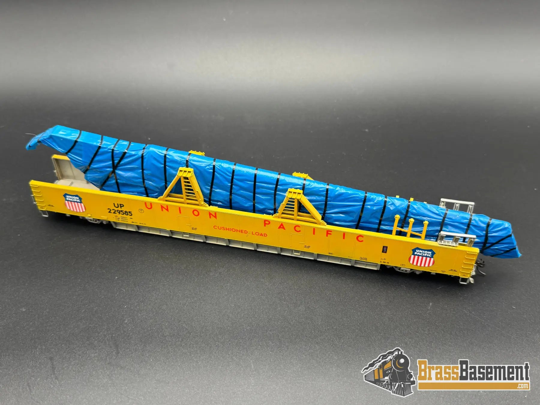 HO Brass - OMI 3005 Union Pacific UP DC-10 Wing Gondola Set w/ Idler Flat Car - Custom Paint Freight