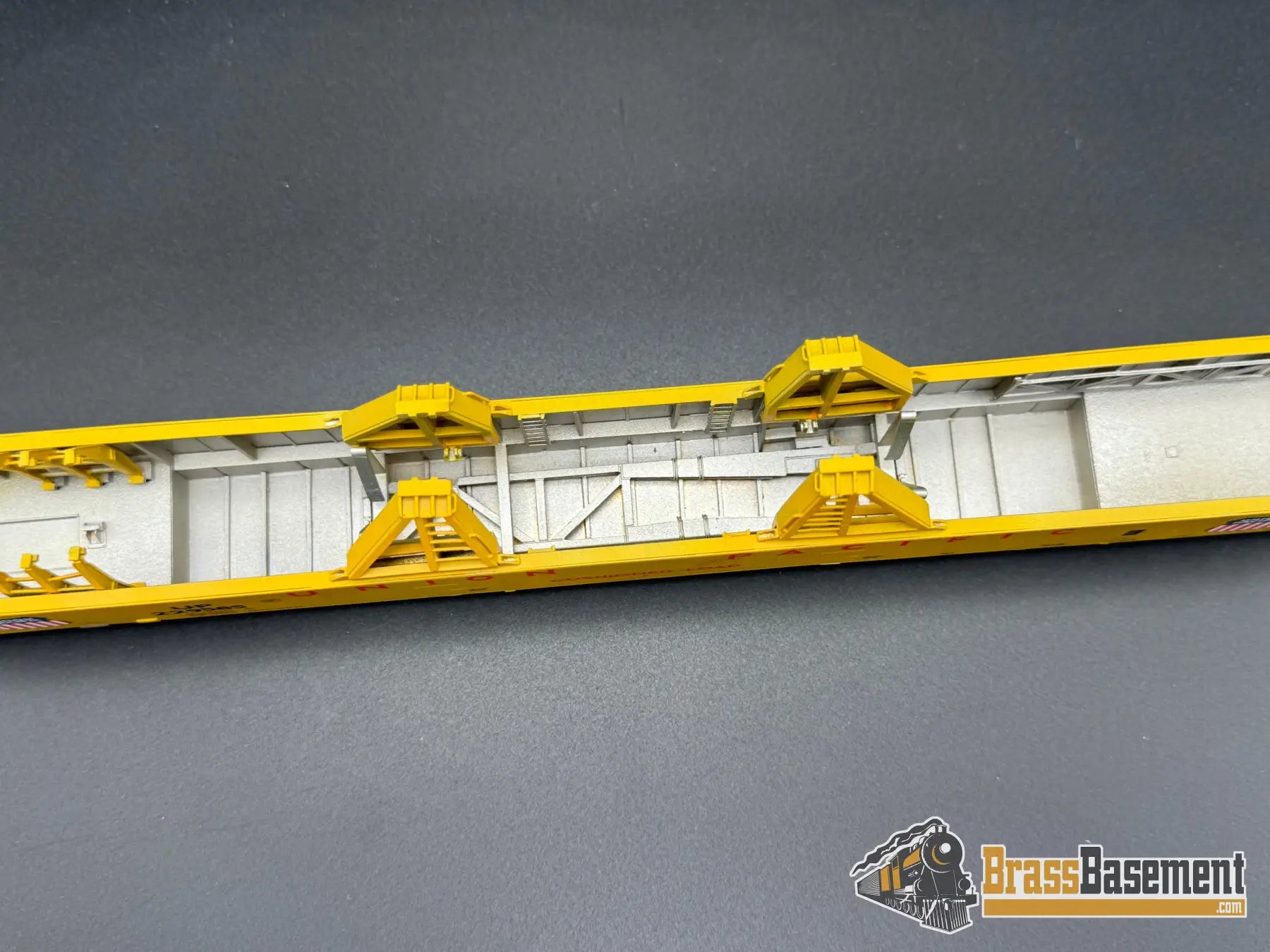 HO Brass - OMI 3005 Union Pacific UP DC-10 Wing Gondola Set w/ Idler Flat Car - Custom Paint Freight