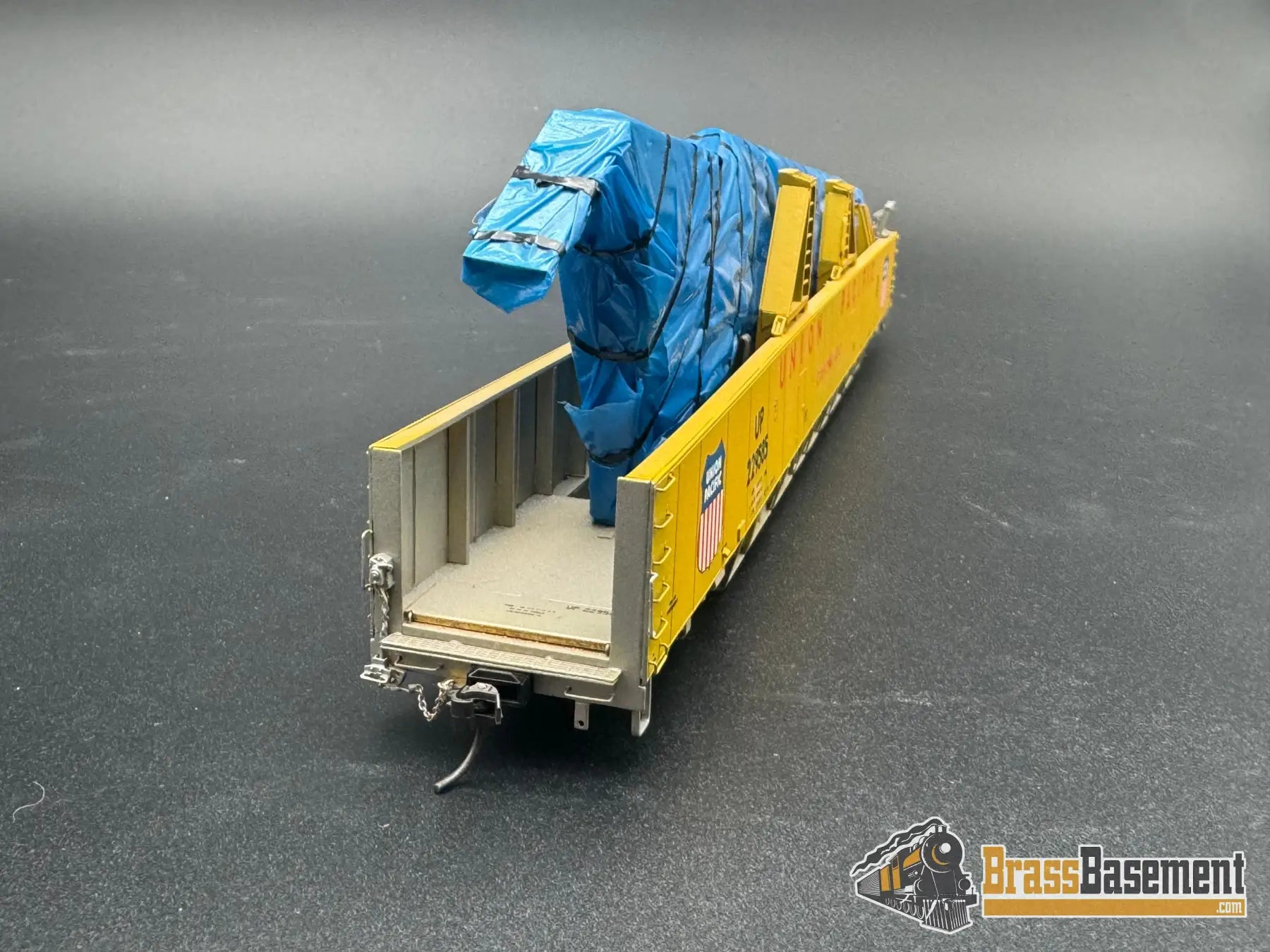 HO Brass - OMI 3005 Union Pacific UP DC-10 Wing Gondola Set w/ Idler Flat Car - Custom Paint Freight