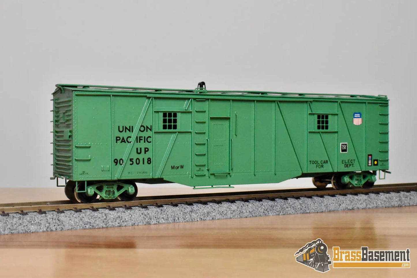 HO Brass – OMI 3008.1 – Union Pacific Tool Car #905018 – Green CPOMI - Brass Maintenance-of-Way Car
