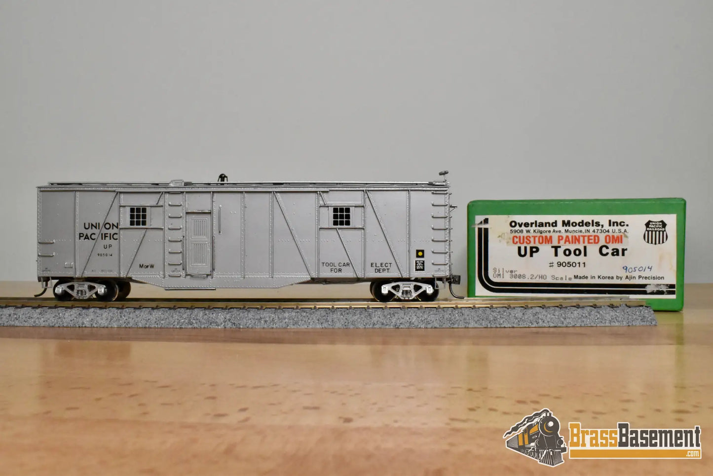HO Brass – OMI 3008.2 – Union Pacific Tool Car #905014 – CPOMI Silver - Brass Maintenance-of-Way Car