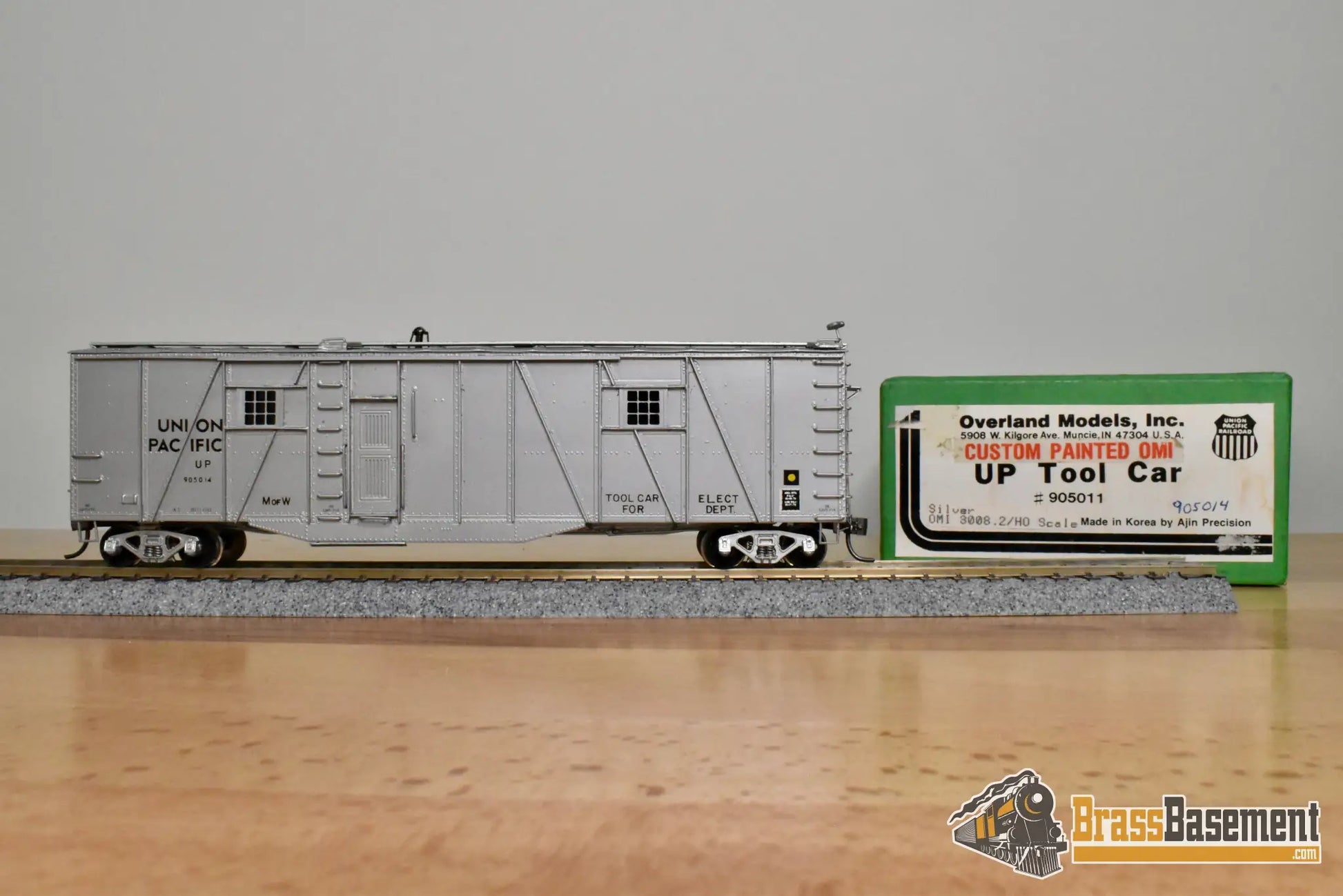 HO Brass – OMI 3008.2 – Union Pacific Tool Car #905014 – CPOMI Silver - Brass Maintenance-of-Way Car