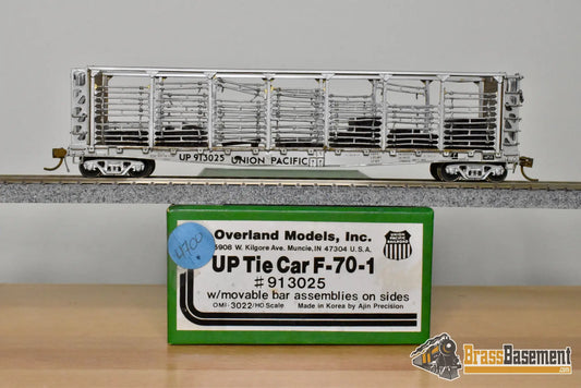 HO Brass – OMI 3022 – Union Pacific F-70-1 Tie Car #913025 – Custom Painted - Brass Maintenance-of-Way Car
