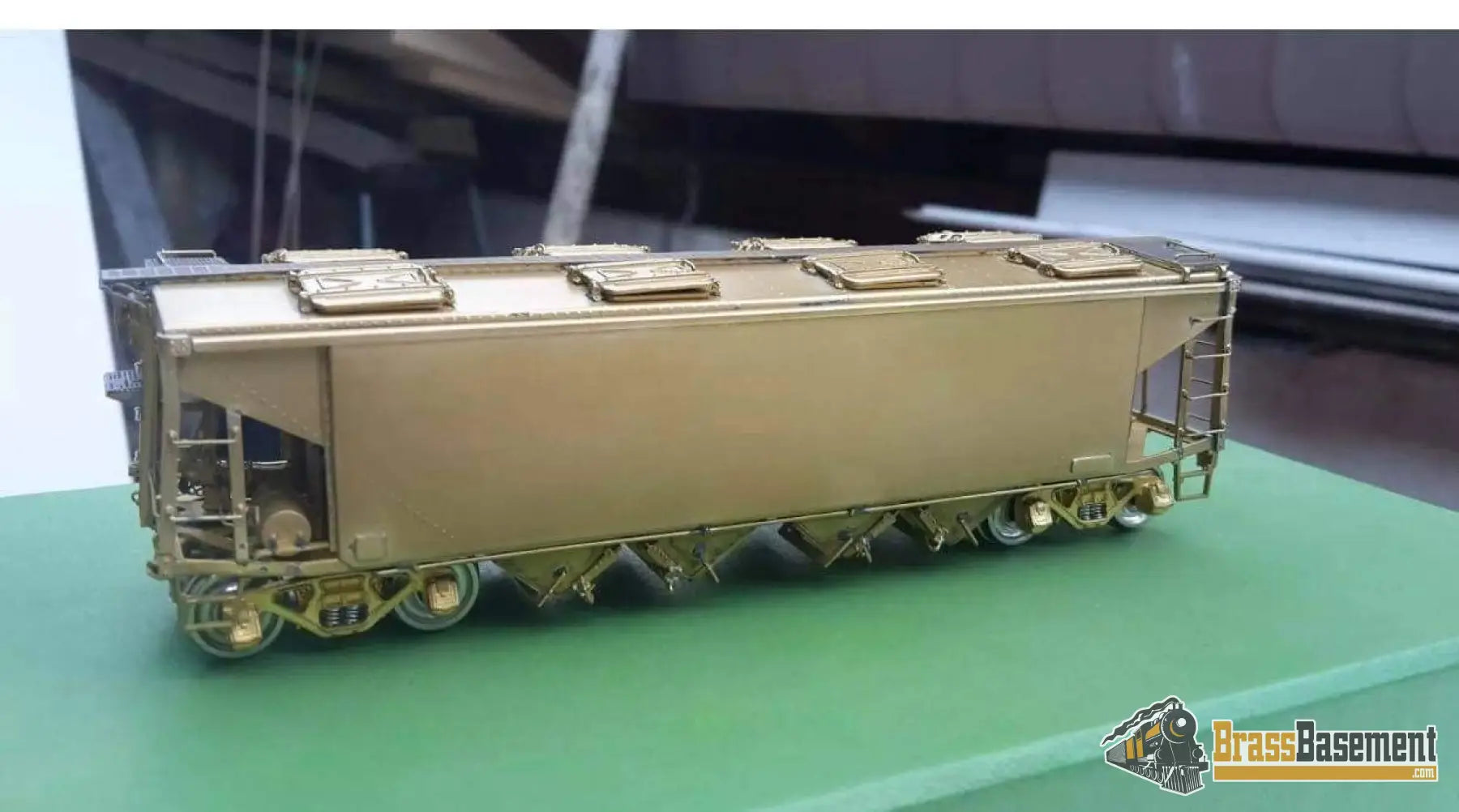 Ho Brass - Omi 3245 Atlantic Coast Line Phosphate And Sand Hopper W/ Operating Hatches Freight