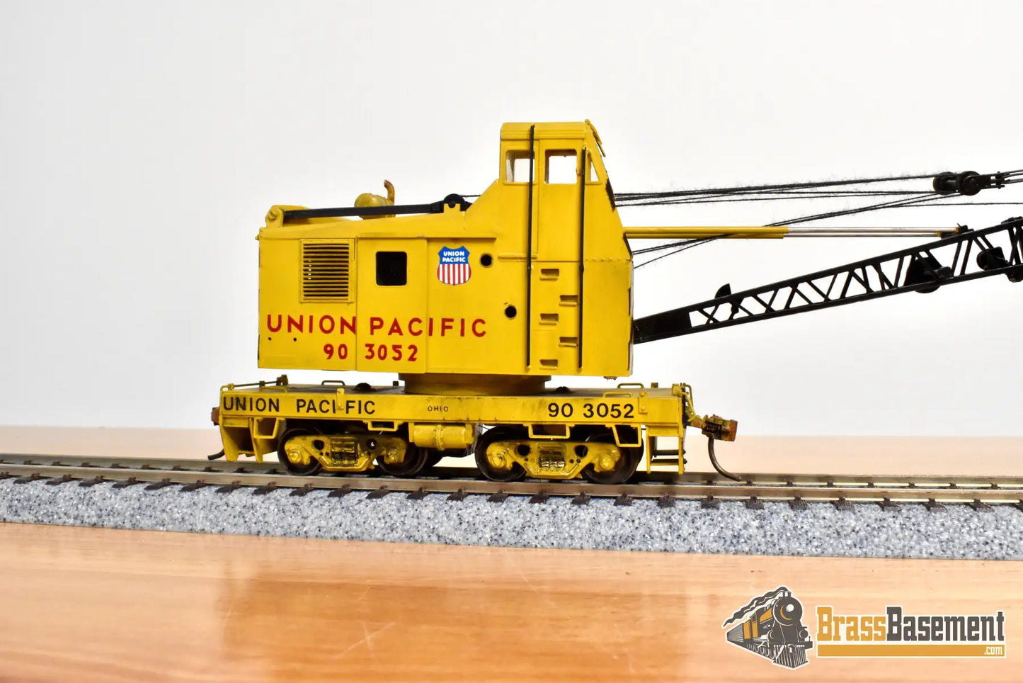 HO Brass - OMI 3294 Union Pacific UP Ohio Crane DE-300 #903052 Armor Yellow - C/P Freight