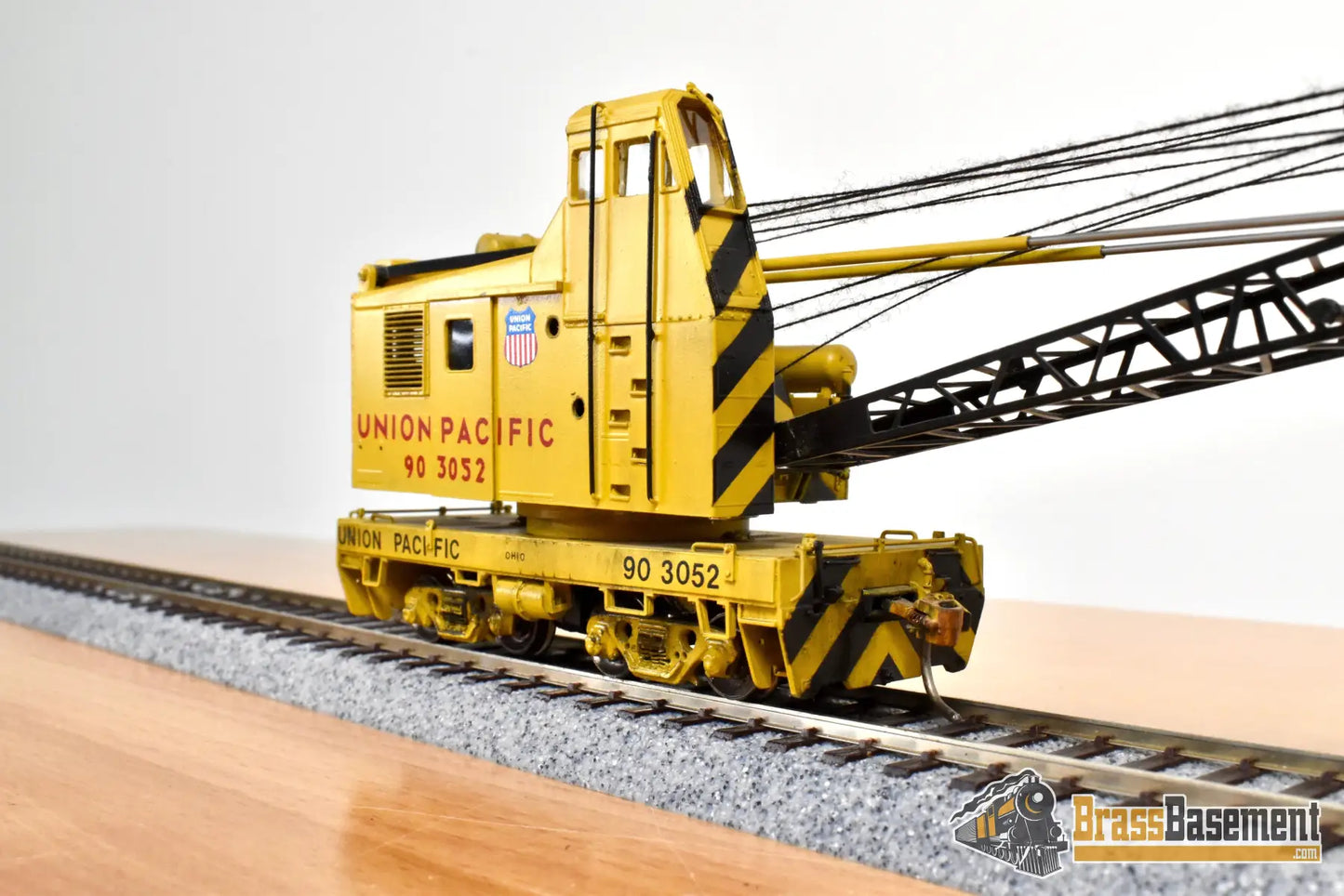 HO Brass - OMI 3294 Union Pacific UP Ohio Crane DE-300 #903052 Armor Yellow - C/P Freight