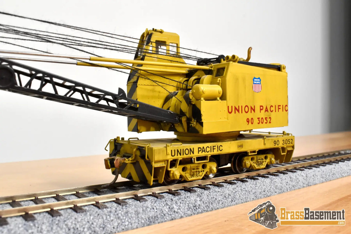 HO Brass - OMI 3294 Union Pacific UP Ohio Crane DE-300 #903052 Armor Yellow - C/P Freight