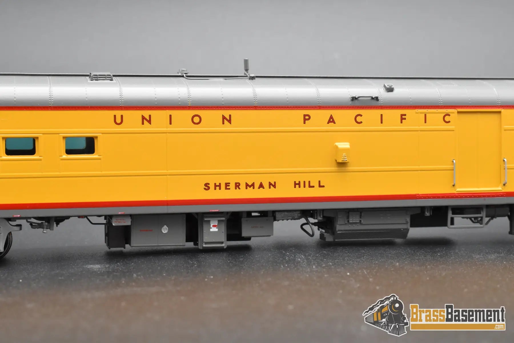 HO Brass – Overland Models UP ‘Sherman Hill’ Car – F/P – Mint HO Brass Passenger Car