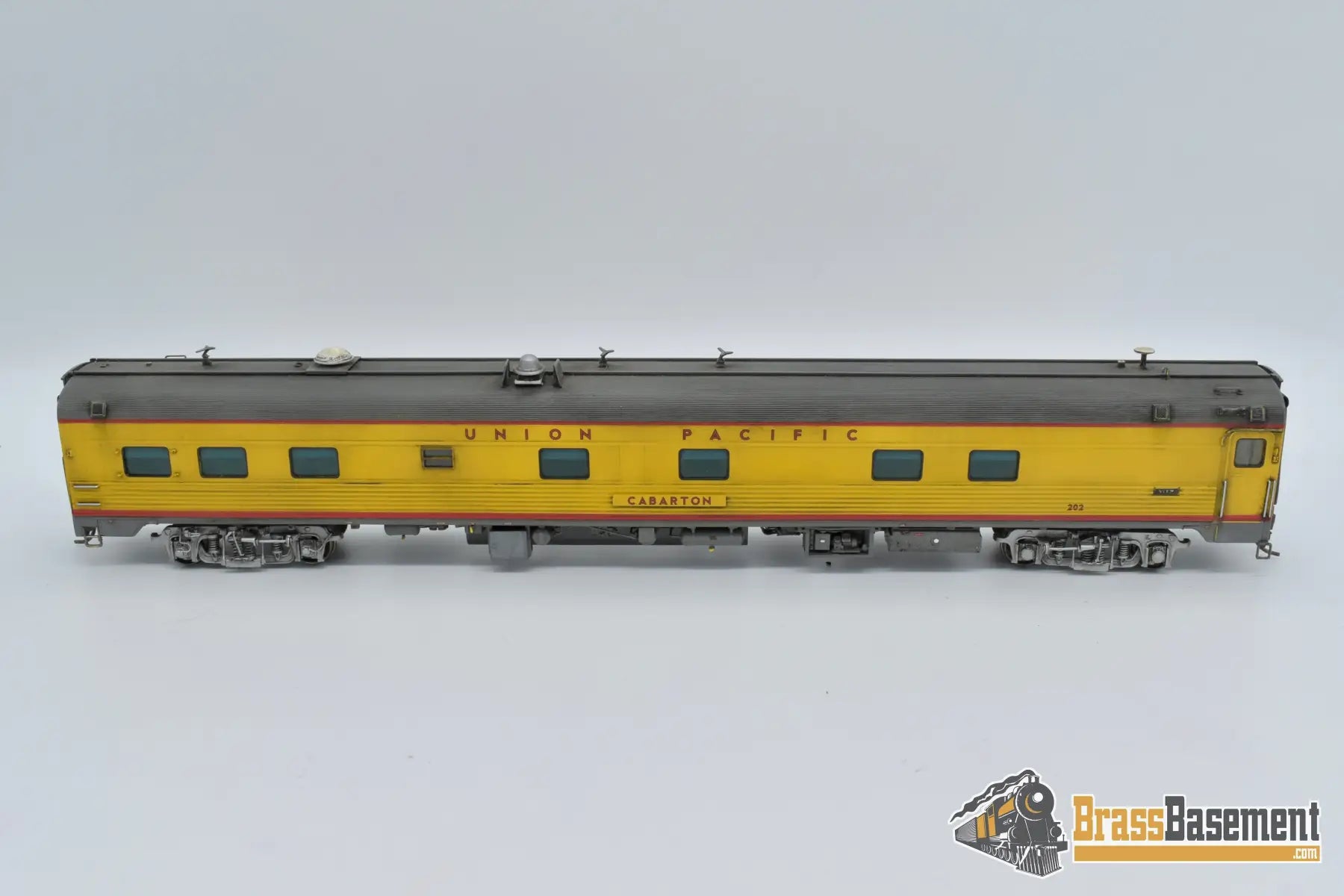 Ho Brass - Omi 3406.1 Union Pacific ‘Cabarton’ Staff Car F/P Tastefully Weathered Passenger