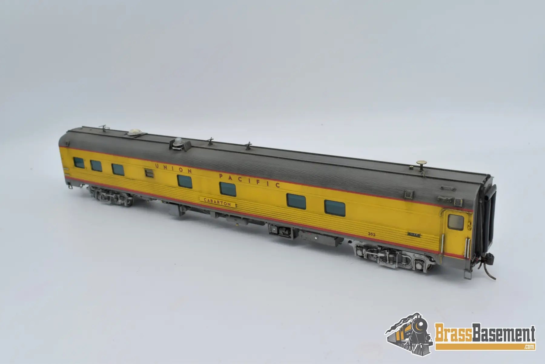 Ho Brass - Omi 3406.1 Union Pacific ‘Cabarton’ Staff Car F/P Tastefully Weathered Passenger