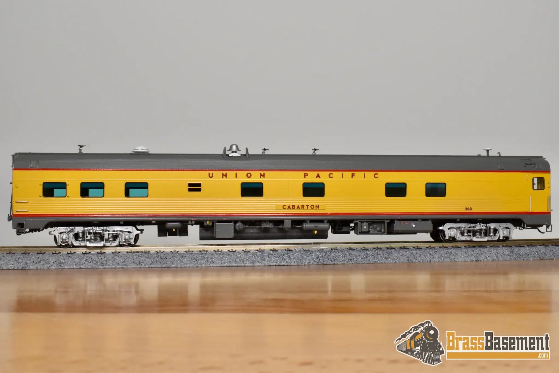 HO Brass - OMI 3406.1 Union Pacific UP ‘Cabarton’ Staff Car #202 - F/P Mint Passenger