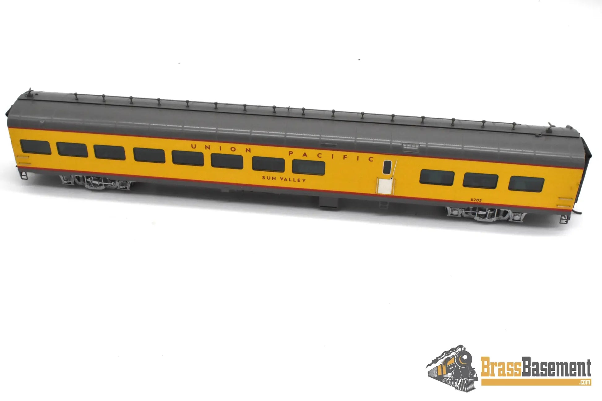 HO Brass - OMI 3428.1 Union Pacific UP ‘Sun Valley’ Lounge Car #6203 - F/P Mint Passenger