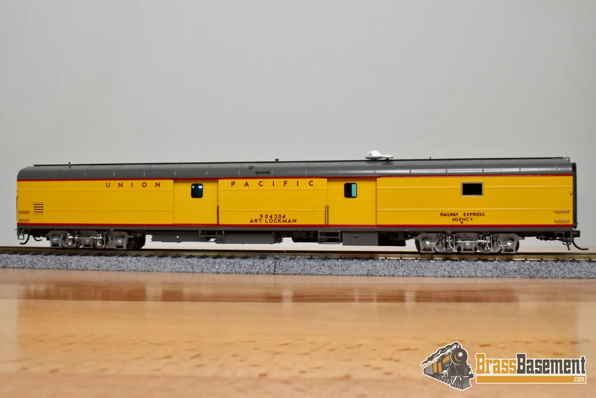 HO Brass - OMI 3443.1 Union Pacific UP ‘Art Lockman’ Tool Car #904304 - FP Mint Passenger