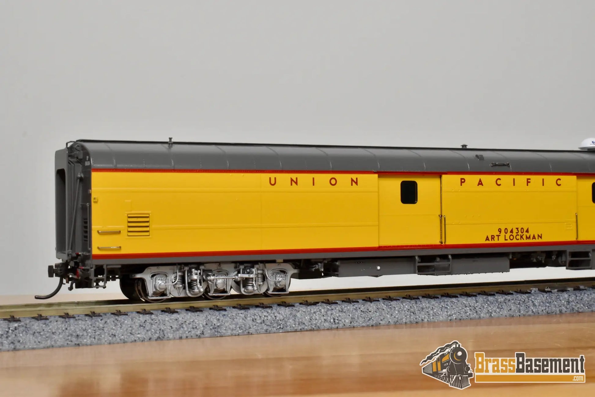 HO Brass - OMI 3443.1 Union Pacific UP ‘Art Lockman’ Tool Car #904304 - FP Mint Passenger