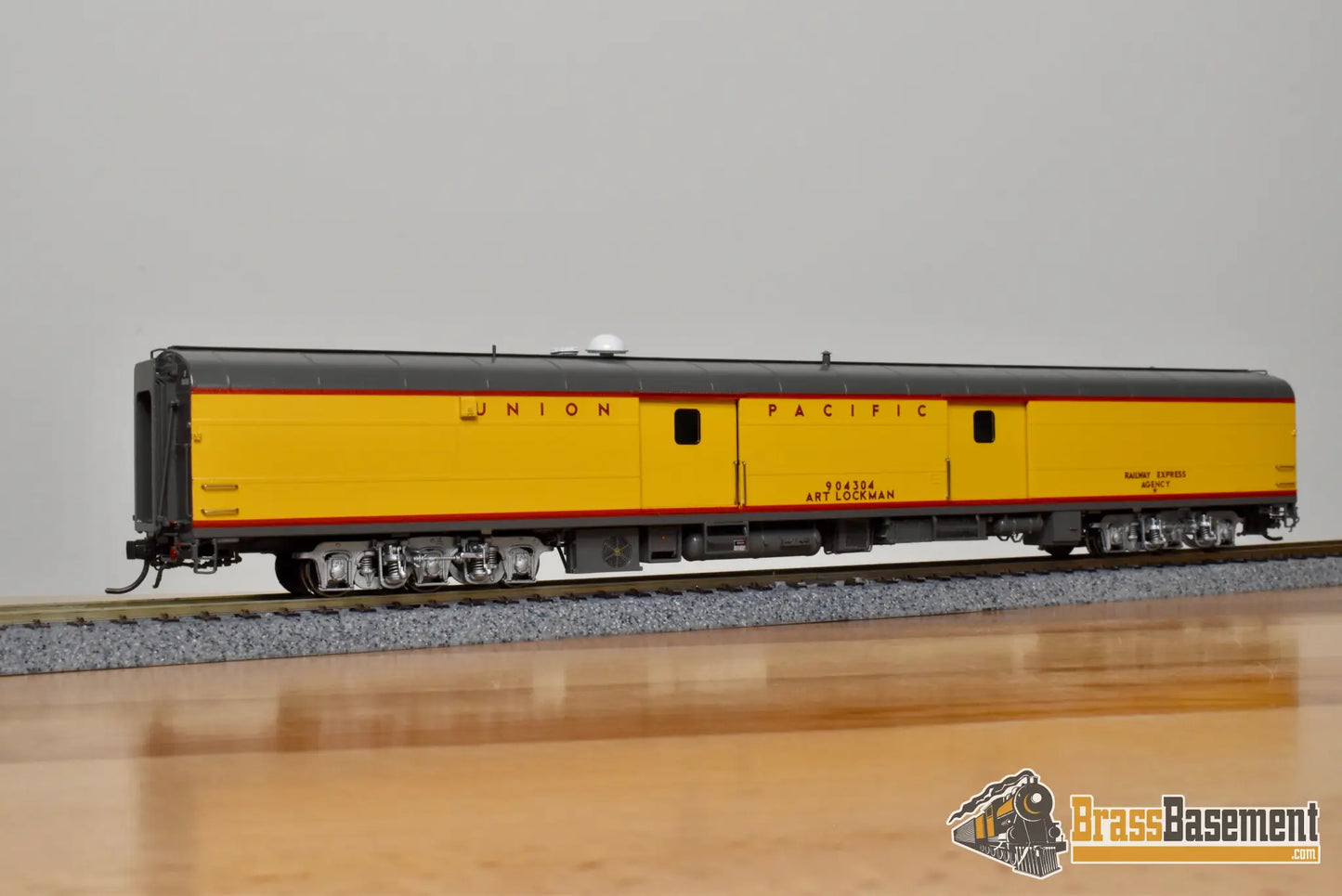 HO Brass - OMI 3443.1 Union Pacific UP ‘Art Lockman’ Tool Car #904304 - FP Mint Passenger