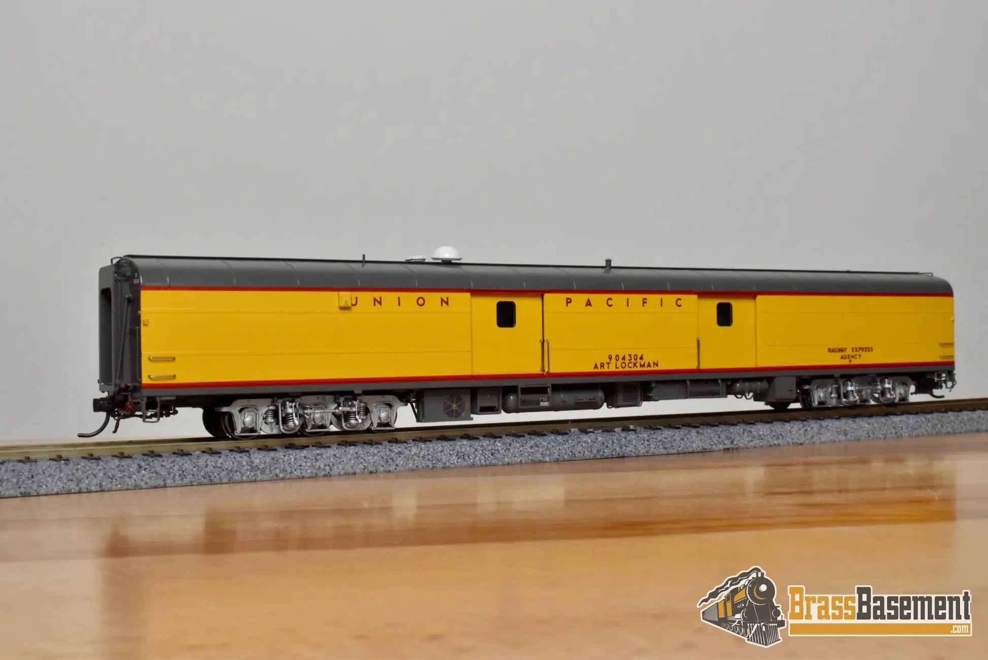 HO Brass - OMI 3443.1 Union Pacific UP ‘Art Lockman’ Tool Car #904304 - FP Mint Passenger