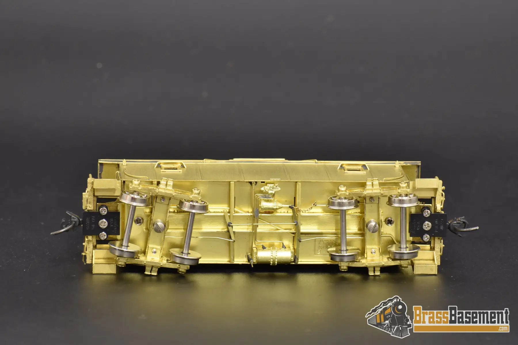 Ho Brass - Omi 3825 Central Of New Jersey Cnj Plywood Caboose W/Andrews Trucks