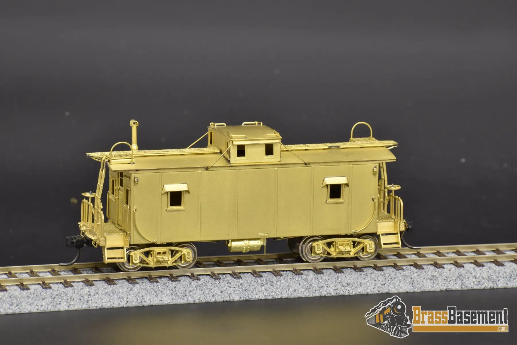 Ho Brass - Omi 3825 Central Of New Jersey Cnj Plywood Caboose W/Andrews Trucks