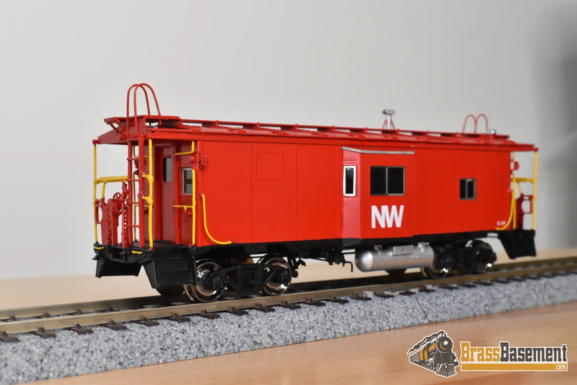 HO Brass - OMI 3890.1 N&W Norfolk & Western Bay Window B-W Caboose - FP Red 1994 Caboose
