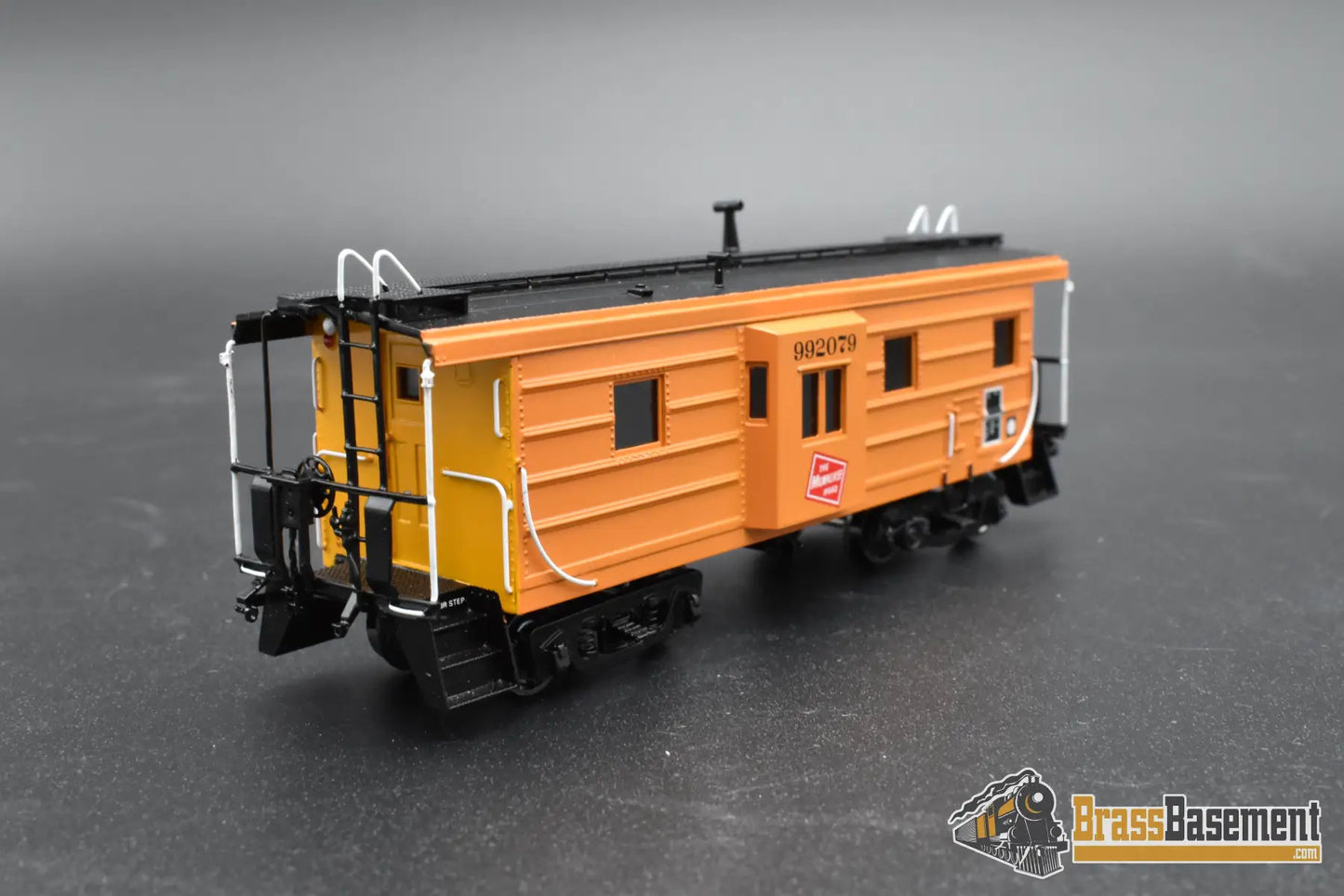 HO Brass – OMI 3990.1 MILW Milwaukee Road Rib‑Side Caboose – #992079 – F/P – Mint Caboose
